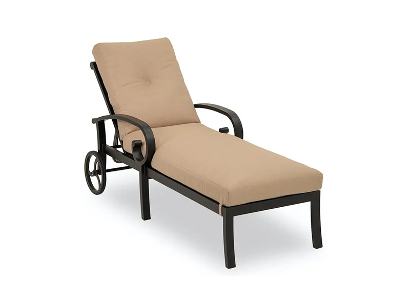 Aluminium Solstice dengan Cushion Chaise Lounge