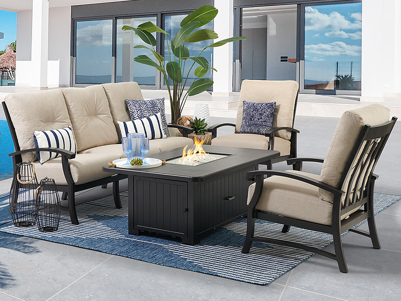 Lodge Aluminium Gangsa Berumur dengan Kusyen 4 Piece Deep Seating Group dengan Fire Pit